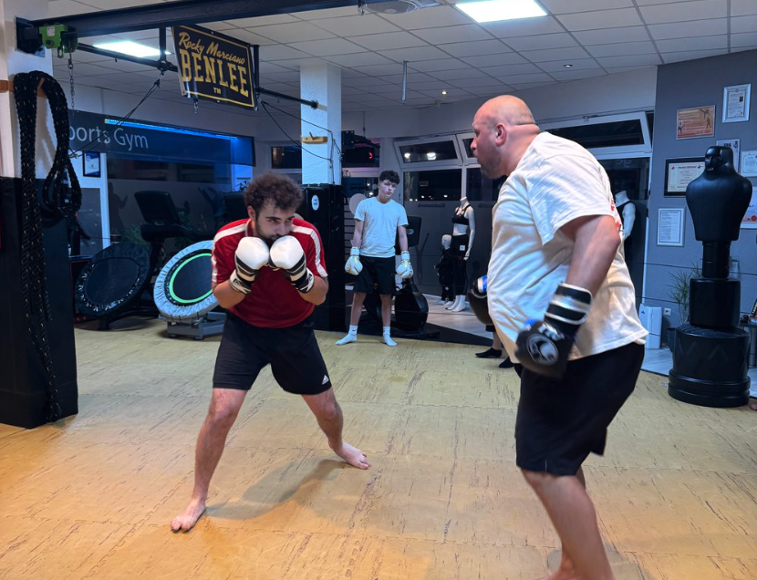 Sparring mit Handschuhen
