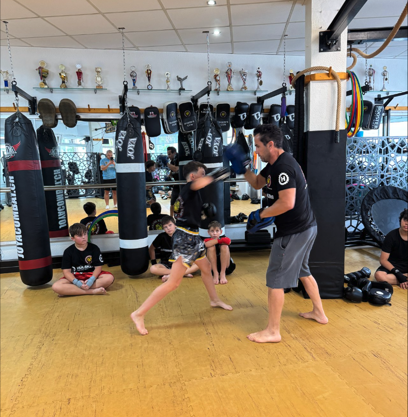 Kick-Demonstration beim Tag der offenen Tür